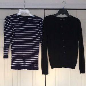 Bundle! Lot of 2 women sweaters
